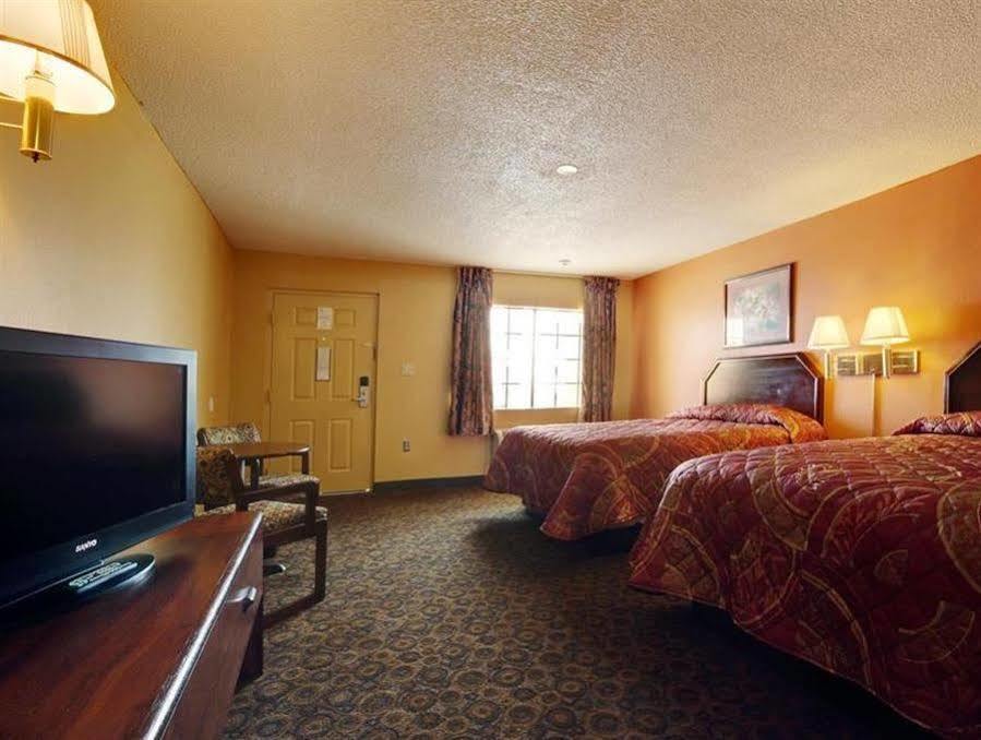 Americas Best Value Inn And Suites Greenwood Extérieur photo